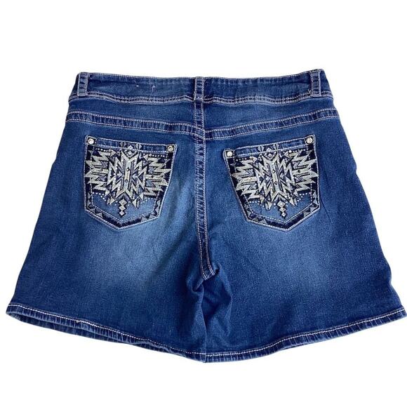 Copper Flash Women's Size 14 CURVY Blue Denim Mini Skirt Embroidered Pockets - Picture 2 of 10